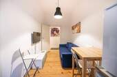 Wohnzimmer III - Etagenwohnung mit 41,00 m² in Berlin zum Kaufen