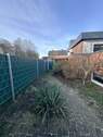 Seitlicher Zugang zum Garten - 