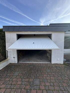 Garagentor elektrisch - Bungalow mit 160,00 m&sup2; in Wegberg zum Kaufen