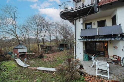 Außenansicht mit Garten - 1 Zimmer Einfamilienhaus in Haag an der Amper