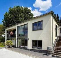 Möbiliertes Einfamilienhaus in bester Lage: Ruhe, Aussicht und Natur in perfekter Harmonie - Bad Honnef