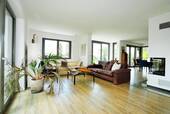 Wohnbereich mit Zugang zum Balkon - Einfamilienhaus mit 165,00 m&sup2; in Bad Honnef zur Miete