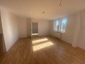 Wohnbereich - Etagenwohnung mit 69,00 m² in Apolda zur Miete