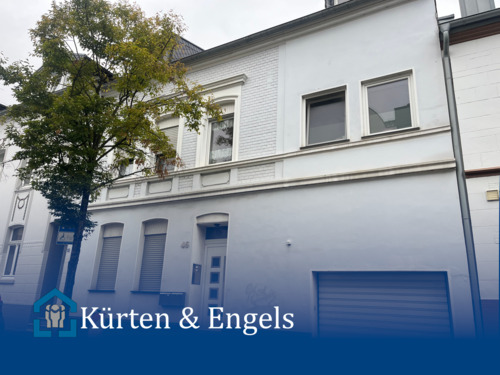 Außenansicht vorne - Helle 2-Zimmer-Wohnung mit Balkon in Zentrumsnähe