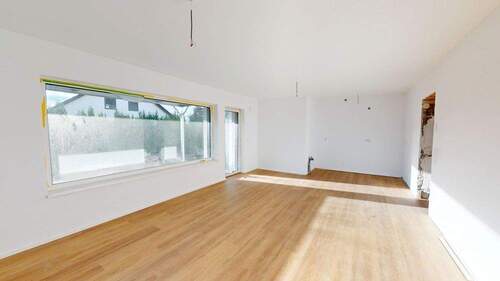 Wohnzimmer - 2 Zimmer Etagenwohnung in Postbauer-Heng