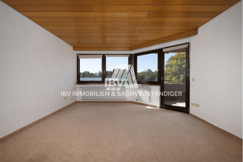 Fallweg - Raffinierter Grundriss der 80er Jahre mit großer Loggia und 2 Bädern