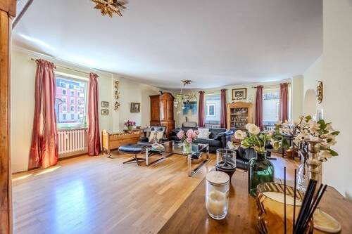2. OG: Wohnung 2 - 