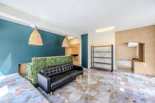 EG: Gewerbeeinheit - Mehrfamilienhaus, Wohnhaus mit 492,00 m² in Frankfurt am Main zum Kaufen