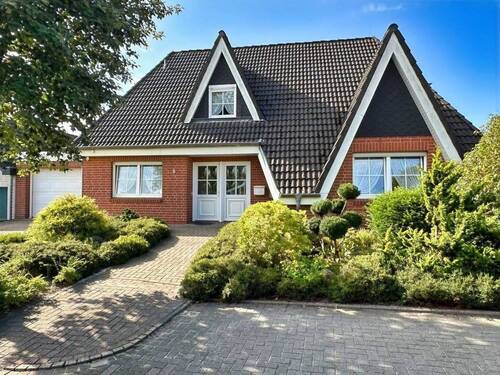 Außenansicht - Attraktives EFH in top Lage... familienfreundliches Wohnen in Syke