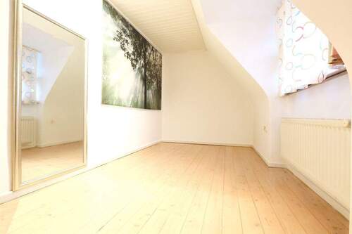 HOMESTAGING Schlafzimmer (KI generiert) - 