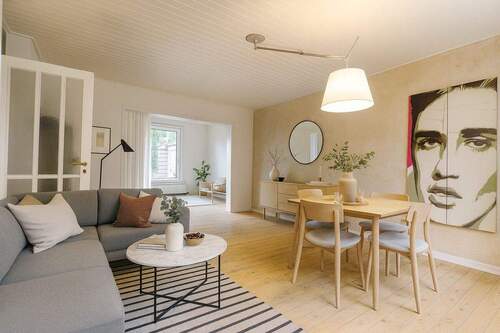 HOMESTAGING Wohnzimmer (KI generiert) - 