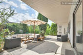Terrasse mit Garten - mögliche Möblierung - 