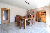 Wohn- und Esszimmer - 