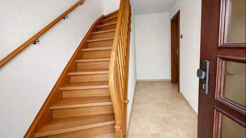 Beispiel Treppenaufgang - 