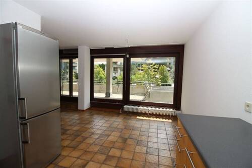 Aus der Küche - 3 Zimmer Etagenwohnung in Stuttgart