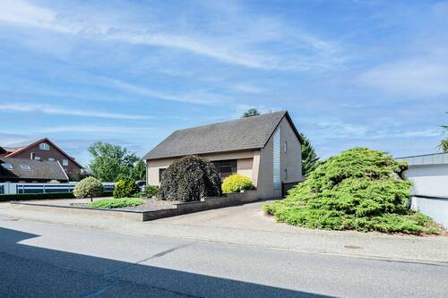 WWW.BOUWENS.DE - Großzügig. Hell. Besonders! Ihr neues Zuhause in Gangelt-Harzelt!