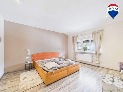 RE/MAX Immobilien DeLux Haus in Mettlach zu verkaufen - 