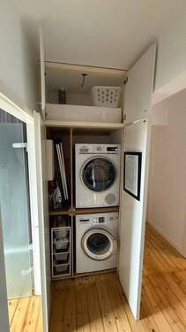 Wasch und Trockenschrank - 