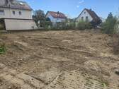 20250417_150429.jpg - Ruhiges Baugrundstück für DHH - 159.000,00&nbsp;EUR Kaufpreis, ca.&nbsp; 0,00&nbsp;m&sup2;
