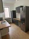 Küche mit Standkühlschrank - 2 Zimmer Etagenwohnung in Nürnberg