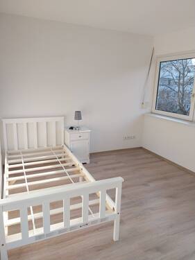 Ansicht WG-Zimmer 2 - andere Wohnungstypen zur Miete in Freiburg im Breisgau