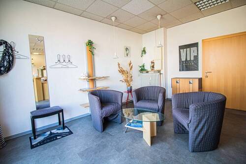 Laden / Salon Ansicht I - 2 Zimmer Gewerbeobjekt (Büro, Produktion, Verkauf) in Cuxhaven