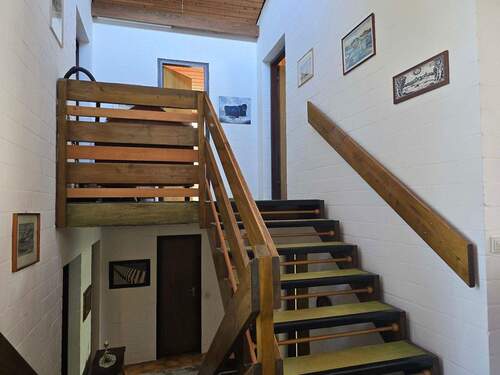 Treppenhaus EG - Einfamilienhaus mit 159,00 m&sup2; in Braunschweig / Kanzlerfeld zum Kaufen