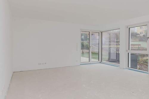 Wohnen und Ausgang Terrasse - 