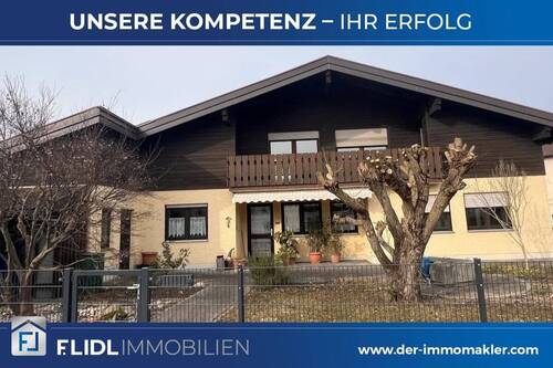 Bild 2 - 6 Zimmer Einfamilienhaus zum Kaufen in Pocking