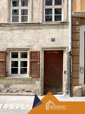 Eingang - Mehrfamilienhaus, Wohnhaus mit 160,00 m² in Bamberg zum Kaufen