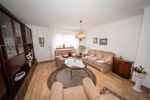 Wohnzimmer EG - Doppelhaushälfte in Püttlingen / Köllerbach