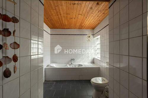 1. OG Badezimmer 2 - 