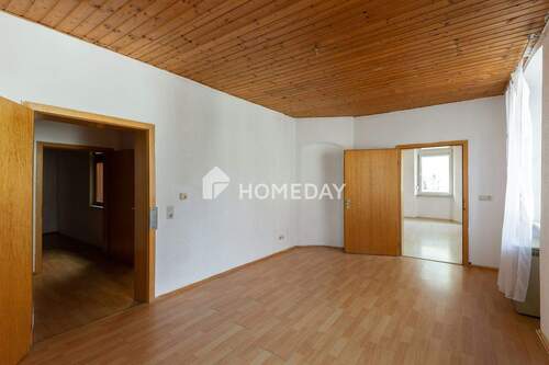 1. OG Wohnzimmer 1 3 - 