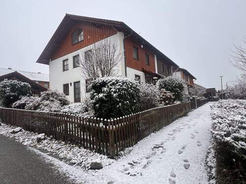 Bild 2 - 5 Zimmer Doppelhaushälfte zum Kaufen in Rotthalmünster