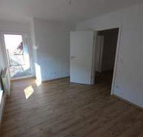 D16673 + Geräumige 3-R-W mit 2!! Balkonen in ruhiger Lage und Nähe zur Innenstadt + - Erfurt Krämpfervorstadt