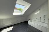 Badezimmer Dachgeschoss - 