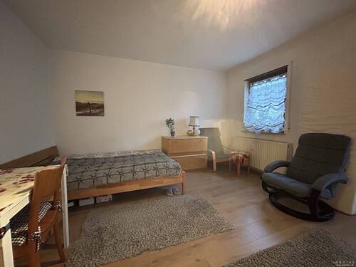Zimmer - 1 Zimmer Etagenwohnung in Mannheim / Rheinau