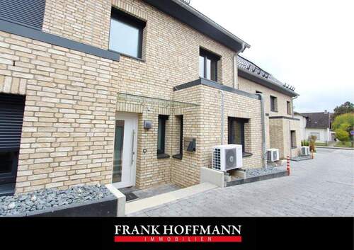 M2439 Titelbild - Neubau: Modernes, familienfreundliches Mittelreihenhaus in attraktiver Lage von Oststeinbek.