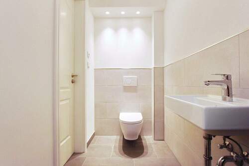 Gäste WC EG - Reihenmittelhaus mit 138,30 m² in Oststeinbek zur Miete