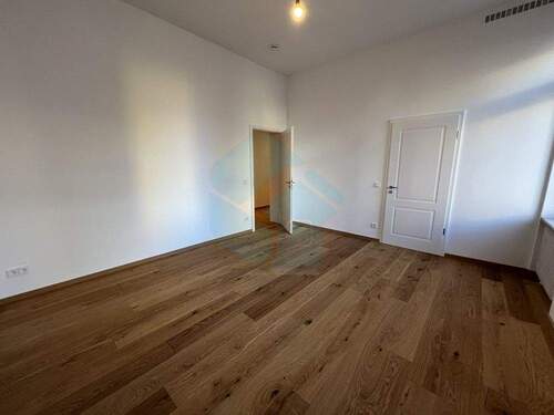 Schlafzimmer 1 mit Ankleide - Etagenwohnung mit 160,00 m&sup2; in Frankfurt zur Miete