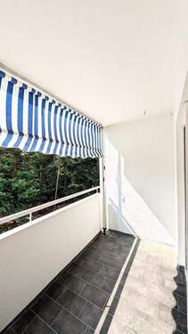 Balkon - 4 Zimmer Etagenwohnung in Landstuhl