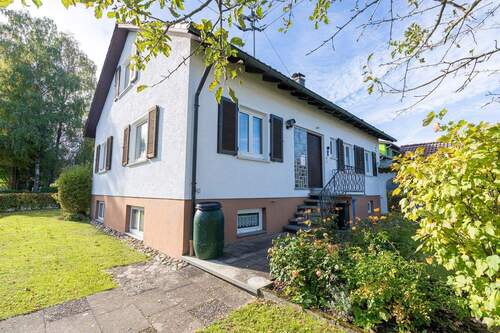 Objektansicht - Wohlfühlhaus in Dornhan - sonnige Terrassenlage, gepflegter Garten, durchdachter Grundriss