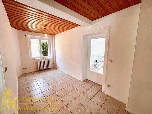 Offenes Zimmer neben Küche - Gast/Büro/Esszi. - Etagenwohnung mit 80,00 m² in Bad Muskau zur Miete