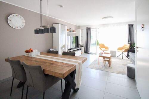 Wohn- Essbereich(1) - 5 Zimmer Reihenendhaus in Langenfeld (Rheinland)