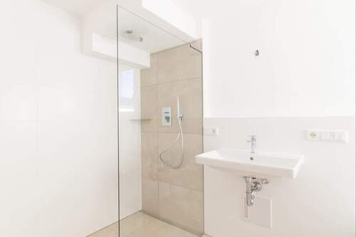 Schwarzenbergstr4_Nicklheim_20250121____Q9A2175_23x15cm_300dpi.JPG - 