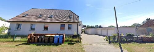 Sanierter Altbau zur Straße - 