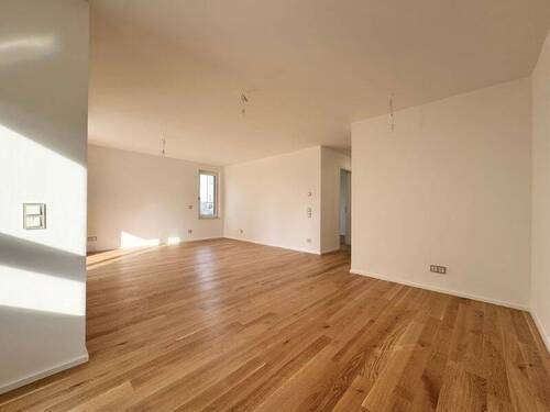 Wohnzimmer mit offener Küche - 3 Zimmer Etagenwohnung in Sindelfingen-Maichingen