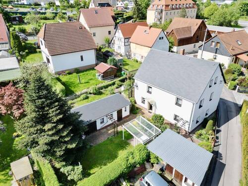 Luftansicht Eingangsbereich - 3 Zimmer Einfamilienhaus zum Kaufen in Freital