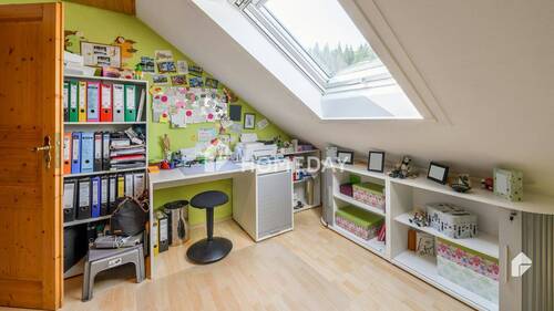 Büro 3 - 