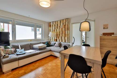 Wohnzimmer Erdgeschoß links - 